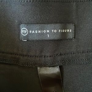 Fashion To Figure Aide Detail Pull On Leggings